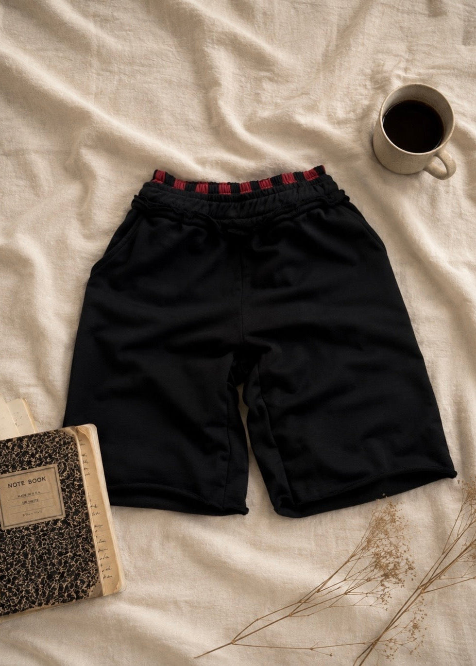 Kalm & Khaos Capri shorts
